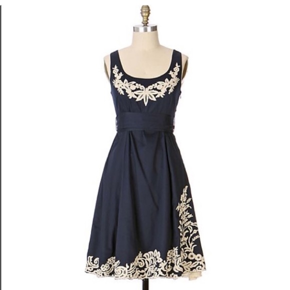 Anthropologie Dresses & Skirts - Anthropologie floral Viola navy dress